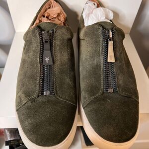 Frye Lena Olive Green Suede Zip-Front Sneakers‎ w/Zipper Closure - SZ 11